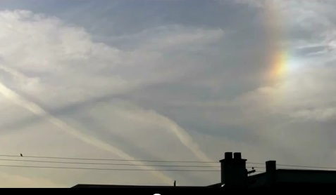 More Unexplained Sounds, Tremors & Lights From The Skies