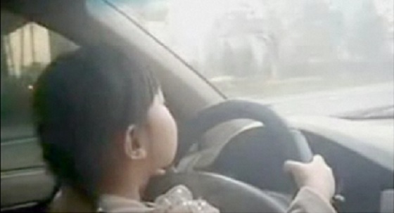 4 Year Old Girl Drives Family Car on China Motorway