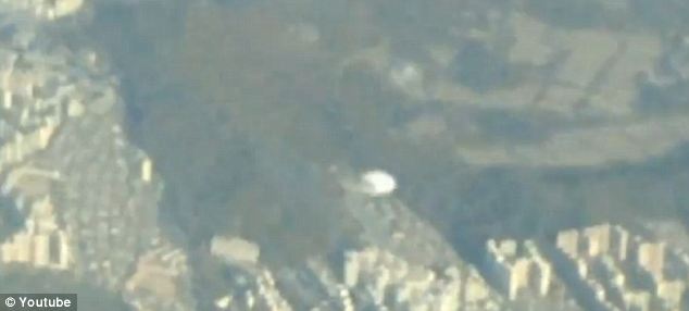 UFO Filmed From Passenger Airplane