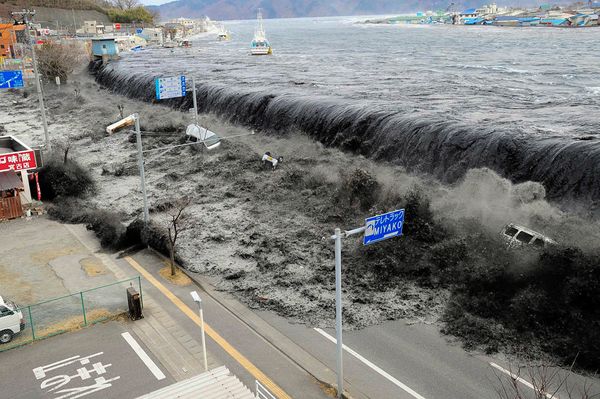Tsunami Survivors Haunted By Ghostly Spectres