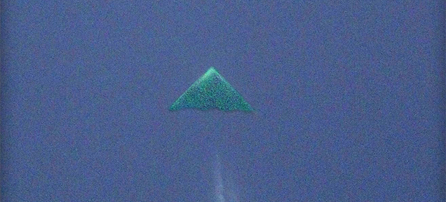 Triangle Aircraft Photographed